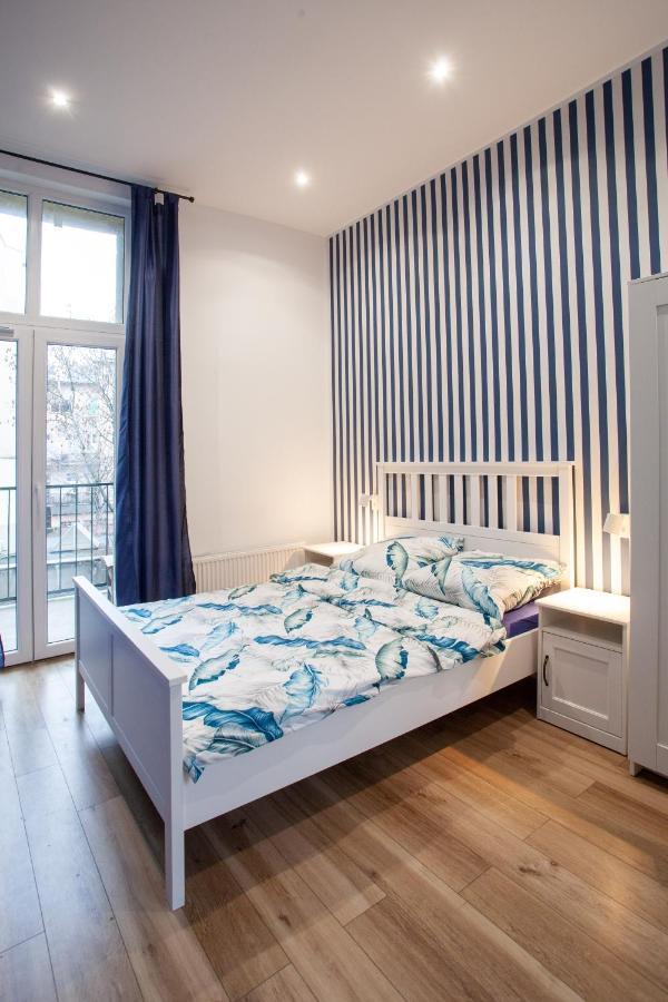 Victoria Apartment Gliwice Buitenkant foto