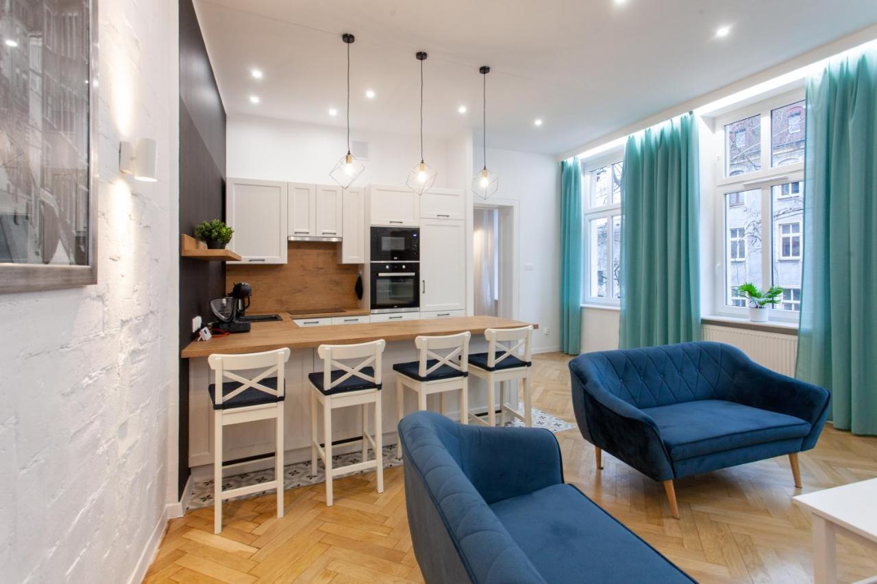 Victoria Apartment Gliwice Buitenkant foto